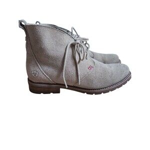 Ariat Henley Suede Lace-Up Chukka Ankle Boot Womens Size 8 Sand Beige Western